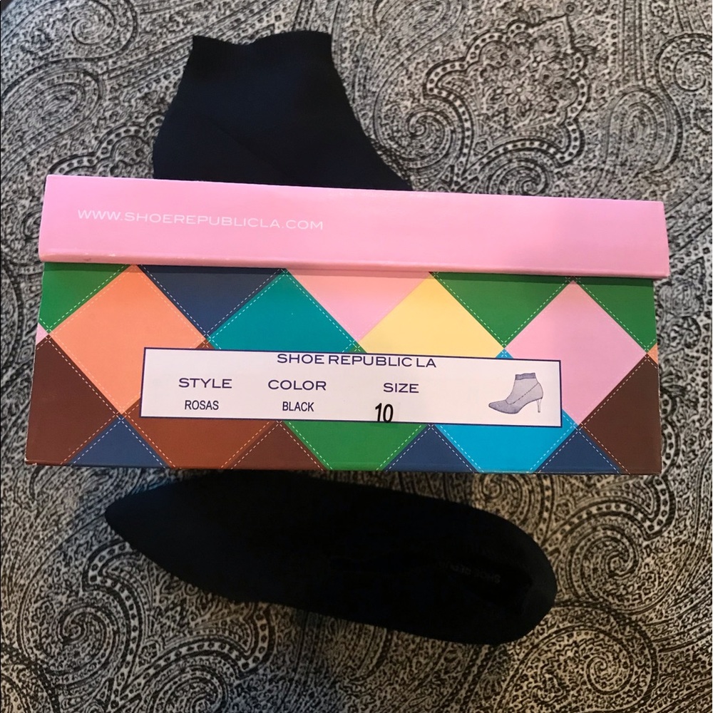 Booties - Picture 5 of 6